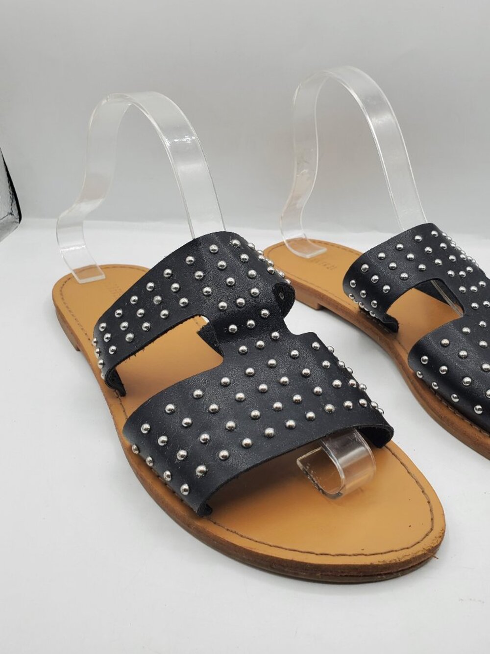 FOREVER 21 STUDDED LEATHER SLIDES